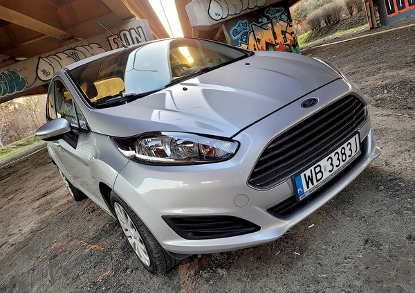 Ford Fiesta cena 27000 przebieg: 145000, rok produkcji 2014 z Warszawa małe 211